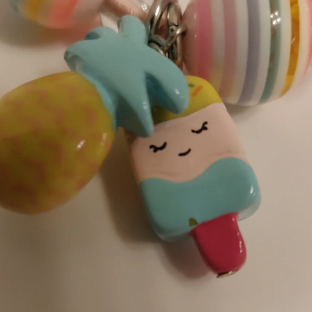 Gymboree girls Colorful Beaded Bracelet with 2 cute Charms